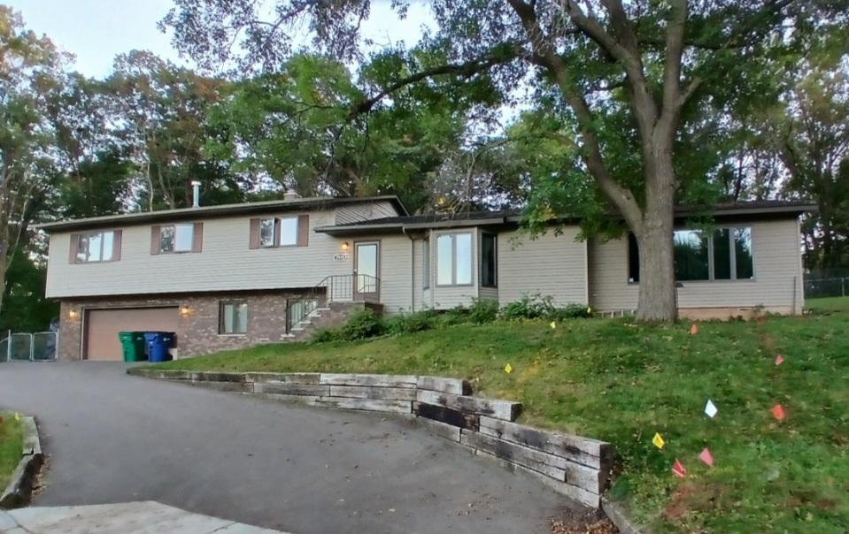 1515 Calvary Hill Lane, Saint Cloud, MN 56301