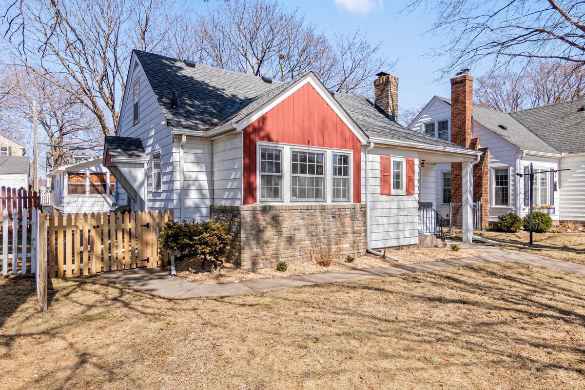 1451 Bayard Avenue, Saint Paul, MN 55116