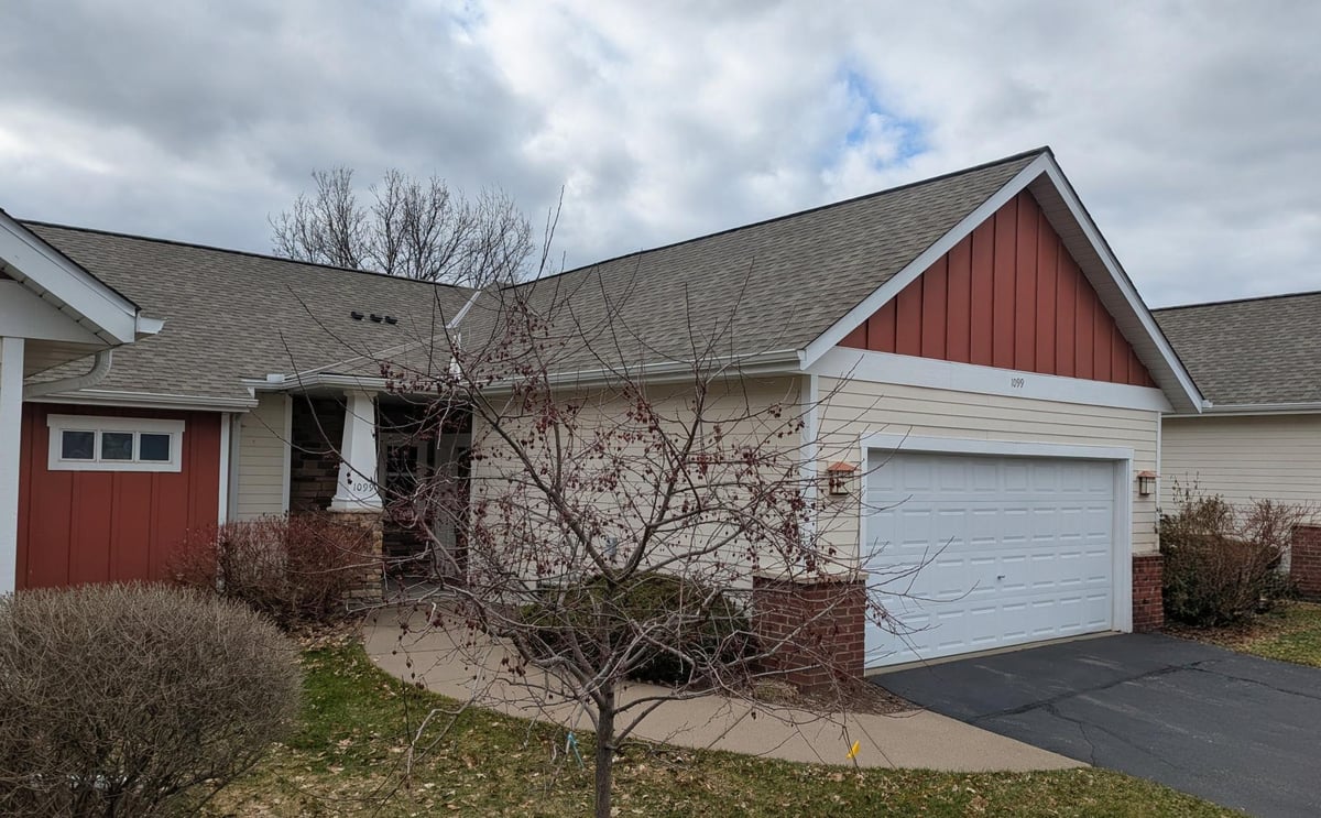 1099 Barclay Street, Saint Paul, MN 55106