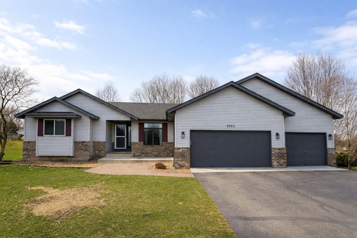 20911 Jameswood Court