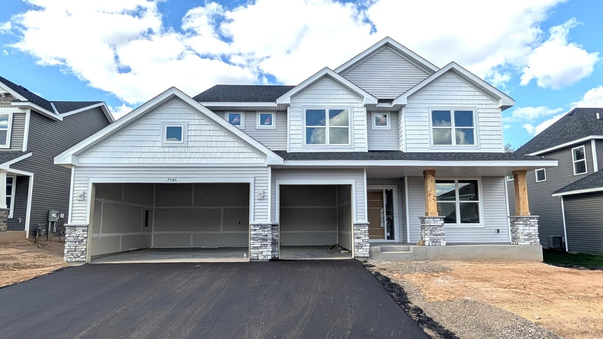 7546 Upper 42nd Street N, Oakdale, MN 55128