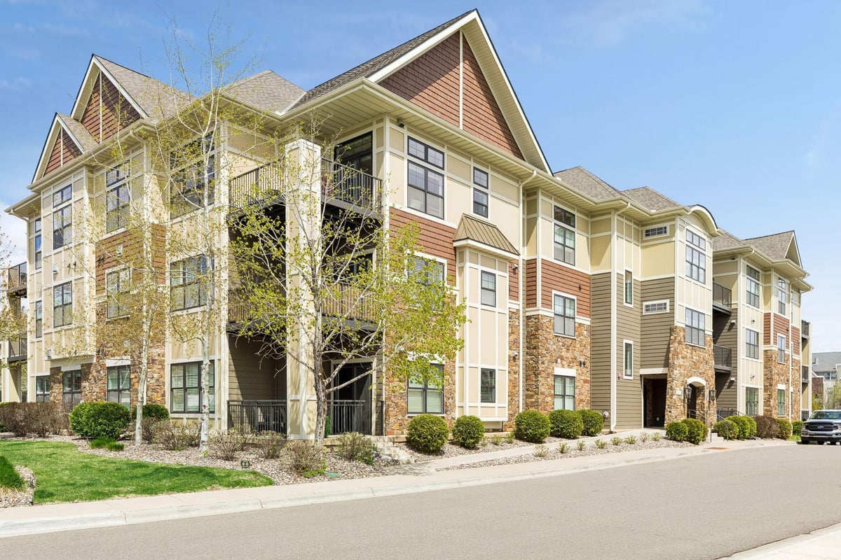 15420 Oakcroft Place #223