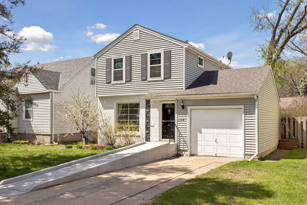 3148 Hampshire Avenue S, Saint Louis Park, MN 55426