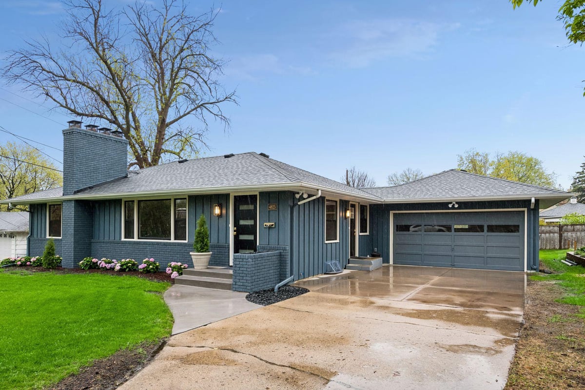 4625 Valley View Road, Edina, MN 55424