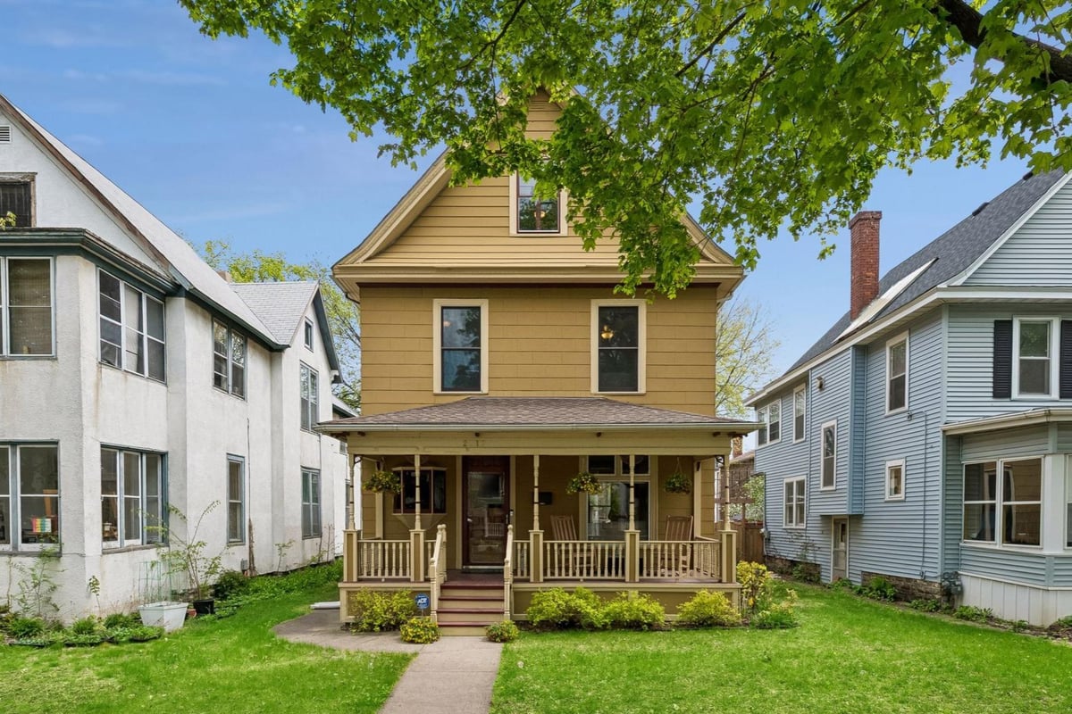 2717 Emerson Avenue S, Minneapolis, MN 55408