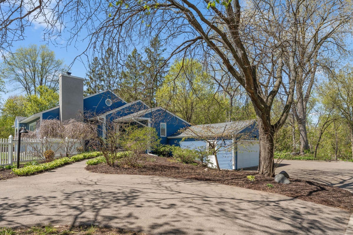 3200 Highland Avenue, Minnetonka, MN 55391
