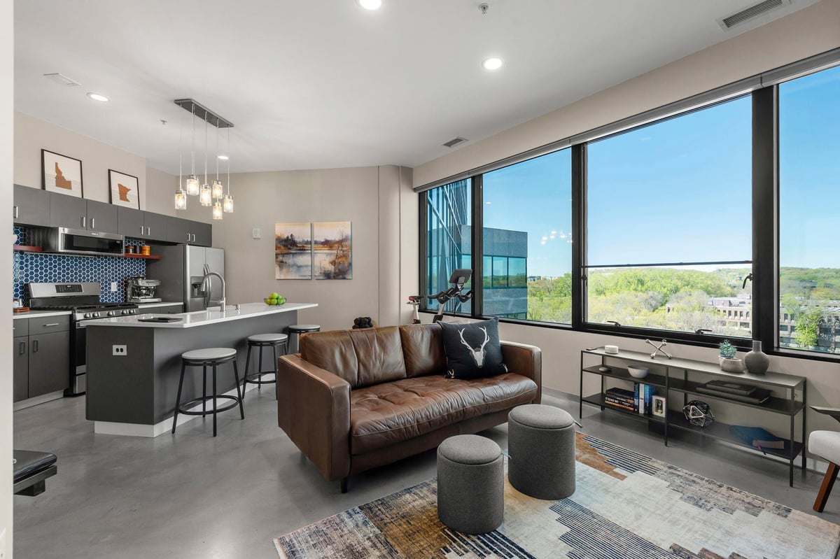 5601 Smetana Drive #618, Minnetonka, MN 55343