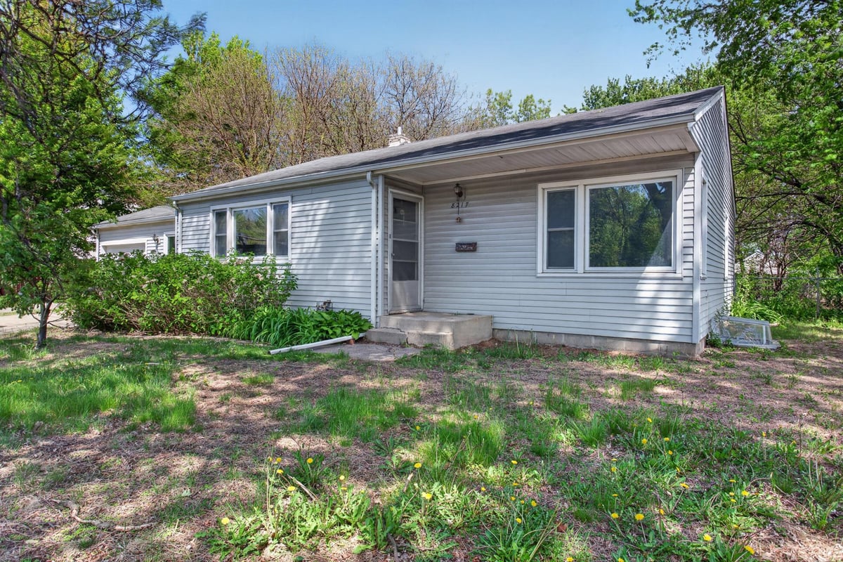 8217 Lyndale Avenue S, Bloomington, MN 55420