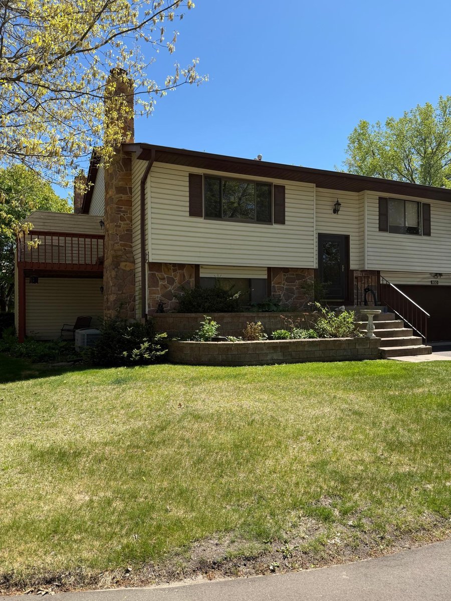 850 Martha Lake Court, Shoreview, MN 55126