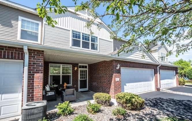 9621 Scott Lane N Brooklyn Park MN 55443