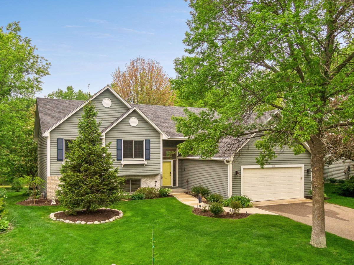 2175 Yuma Lane N, Plymouth, MN 55447