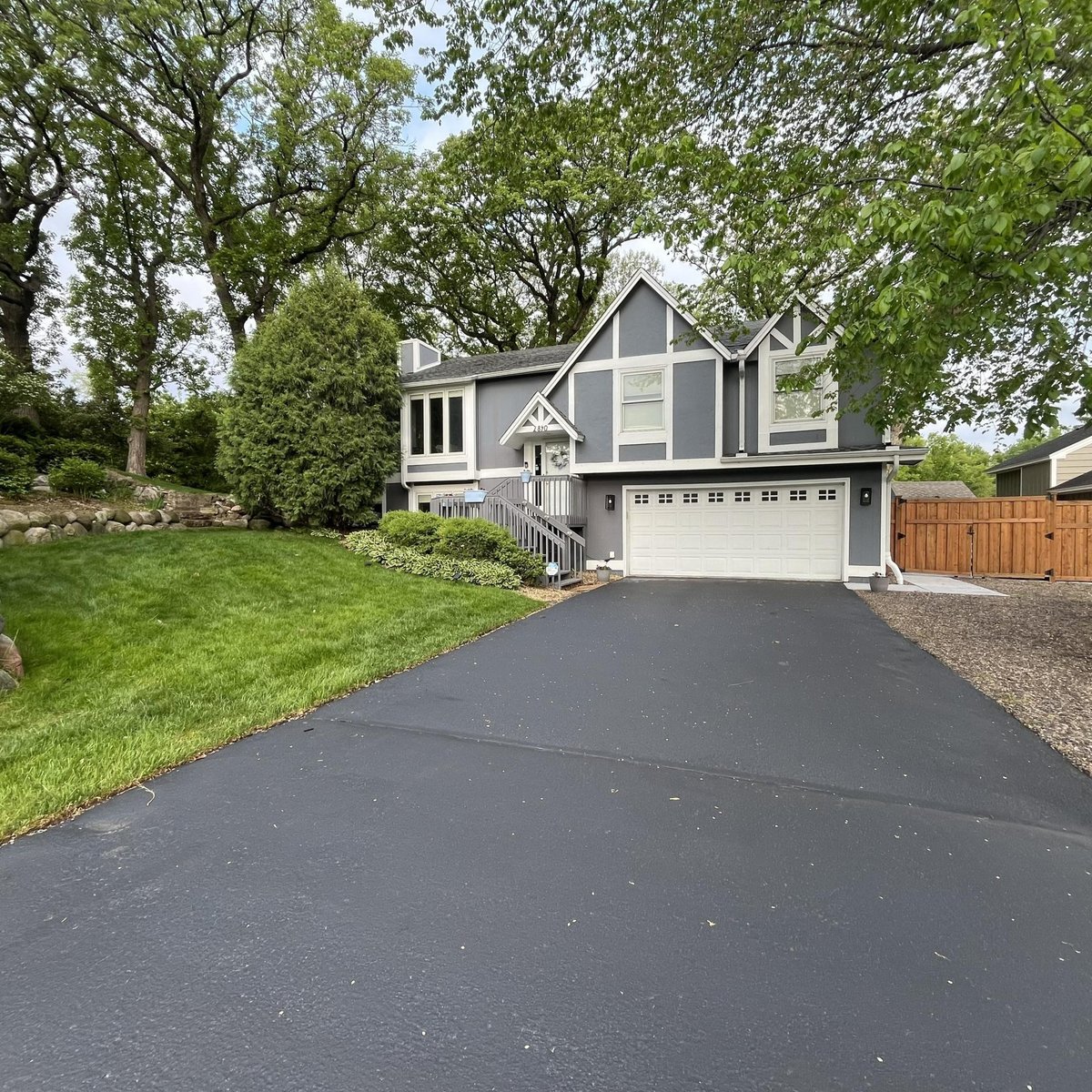 2840 Mayflower Avenue, Hopkins, MN 55305