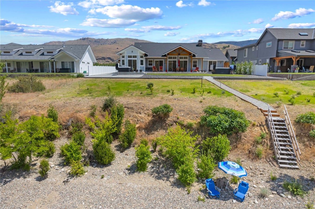 79 N Shore Drive Orondo WA 98843