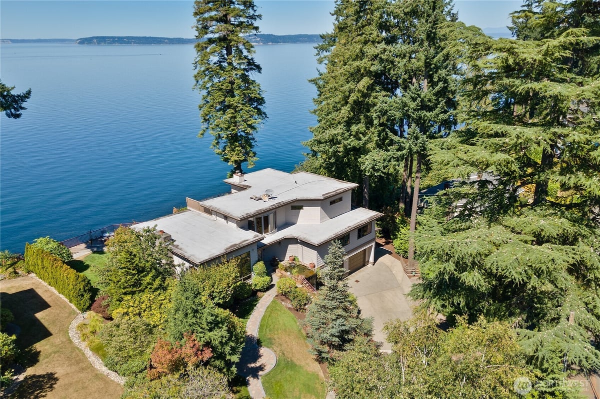 9231 Olympic View Drive, Edmonds, WA 98020