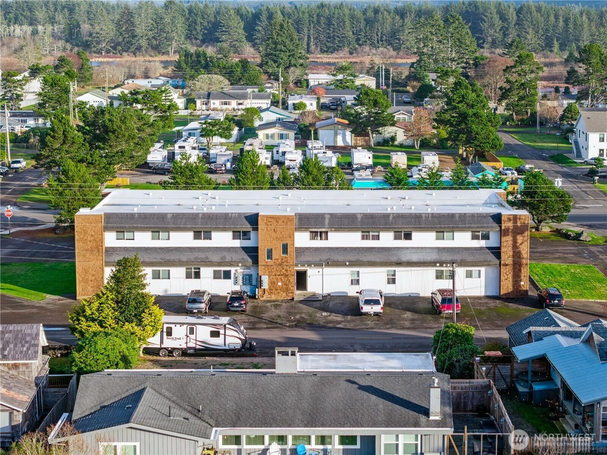 1101 Pacific Avenue N, Long Beach, WA 98631 - 4
