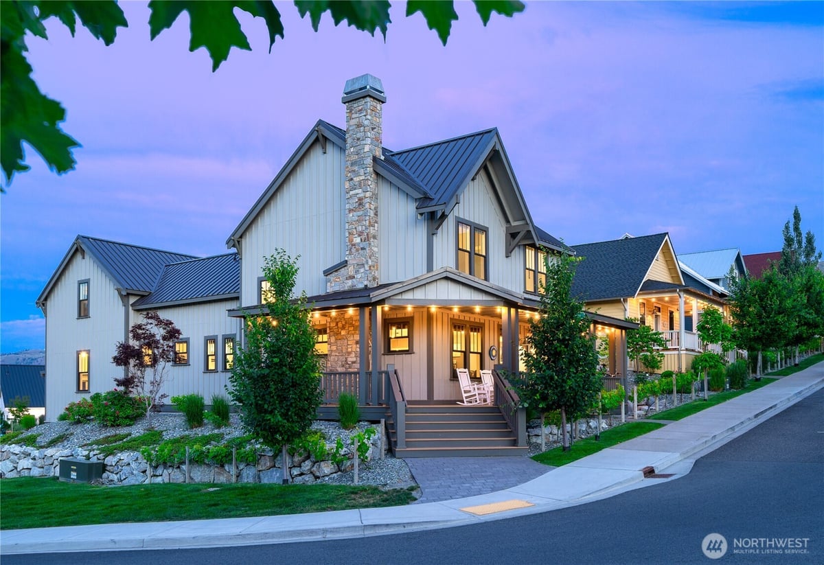 576 Porcupine Lane Chelan WA 98816