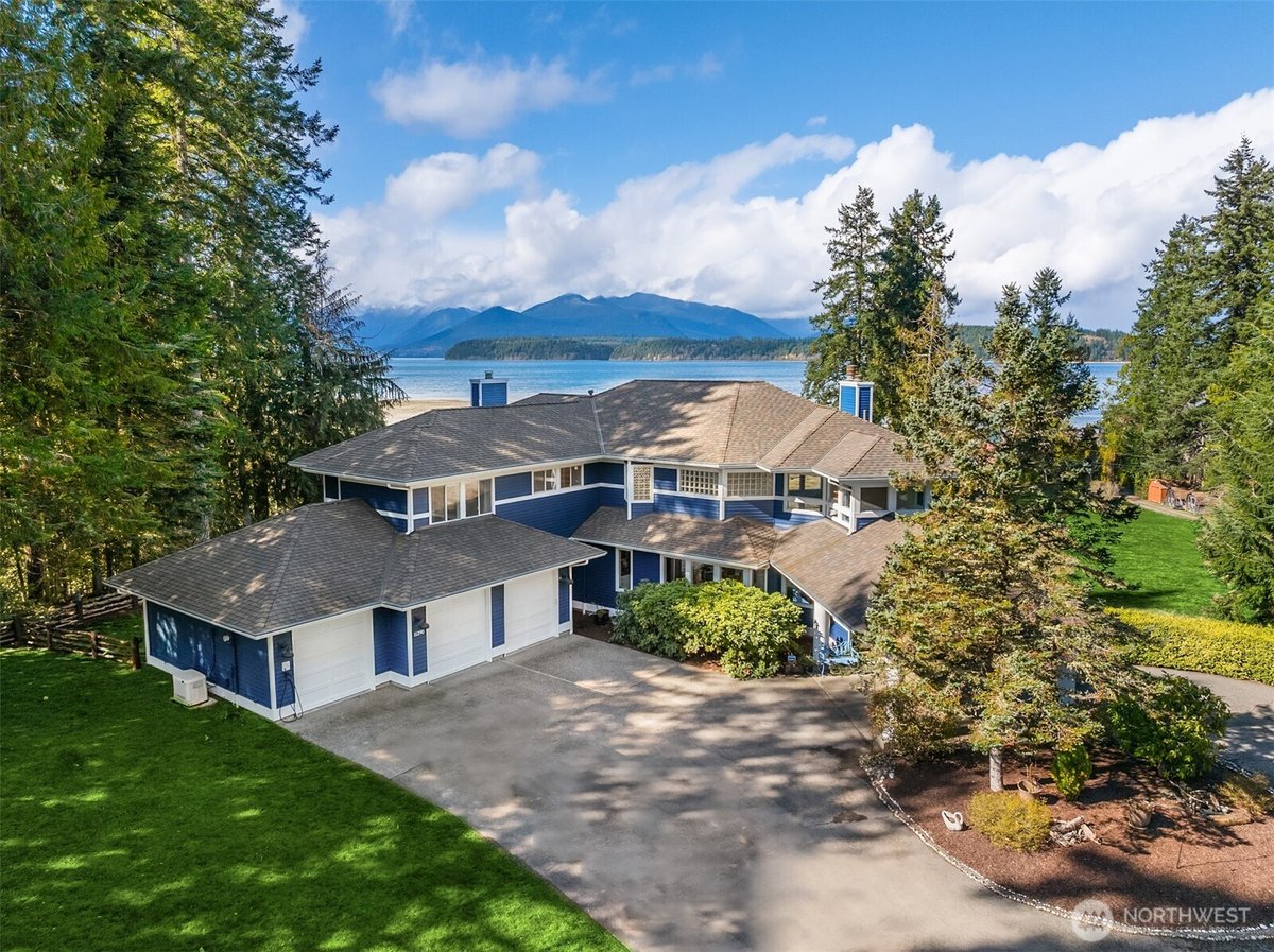 11290 Anderson Landing NW, Silverdale, WA 98383