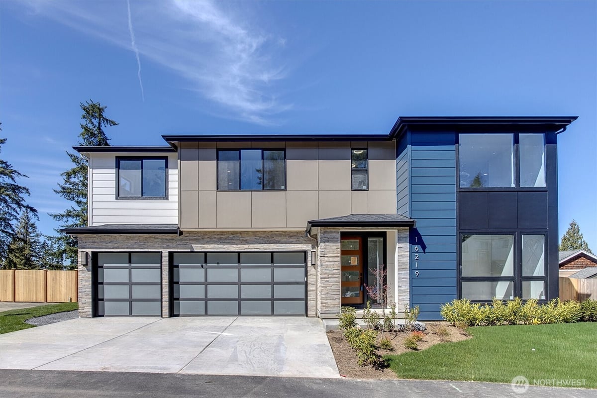 16219 Simonds Road NE, Kenmore, WA 98028