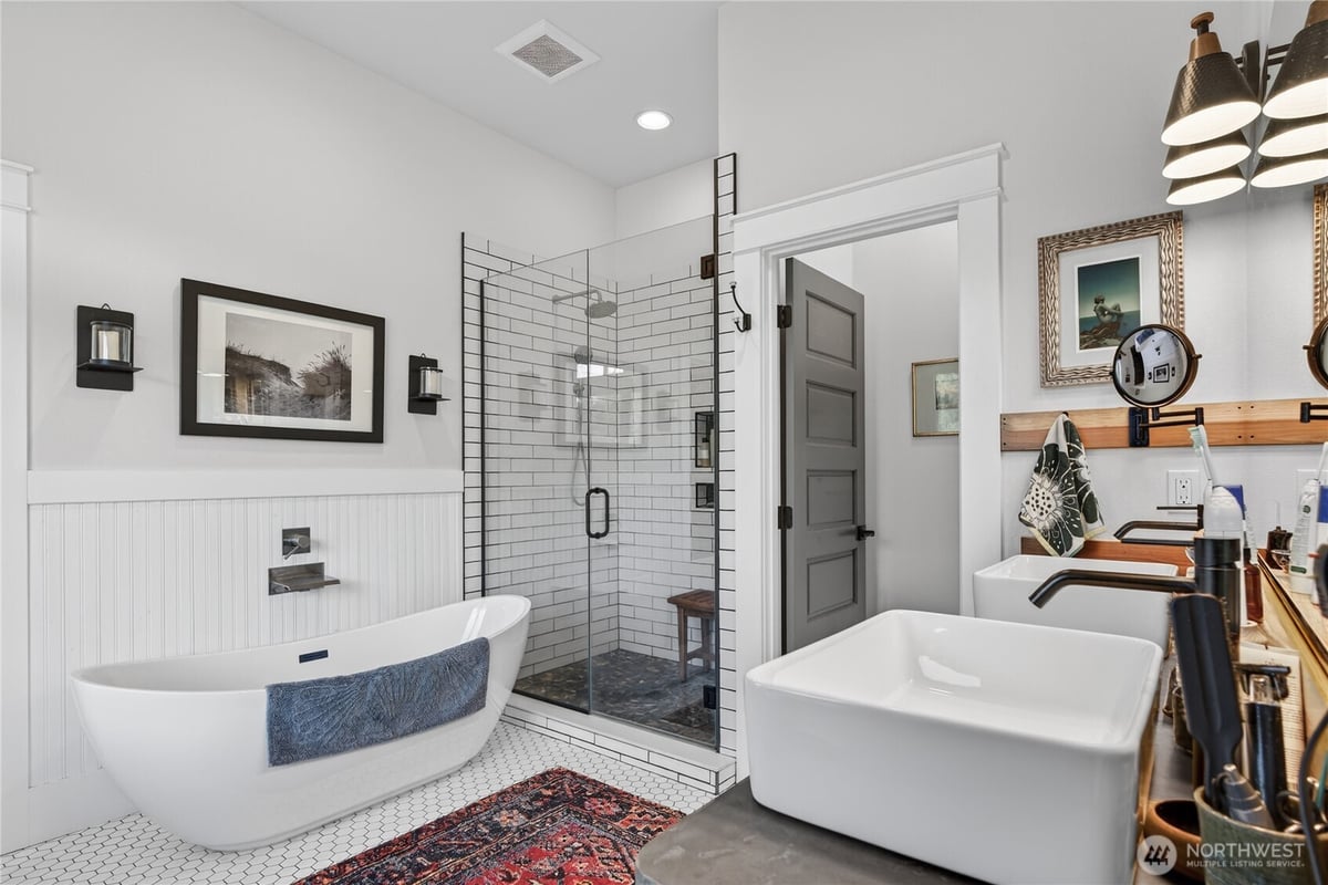 306 6th Street NW, Long Beach, WA 98631 - 25