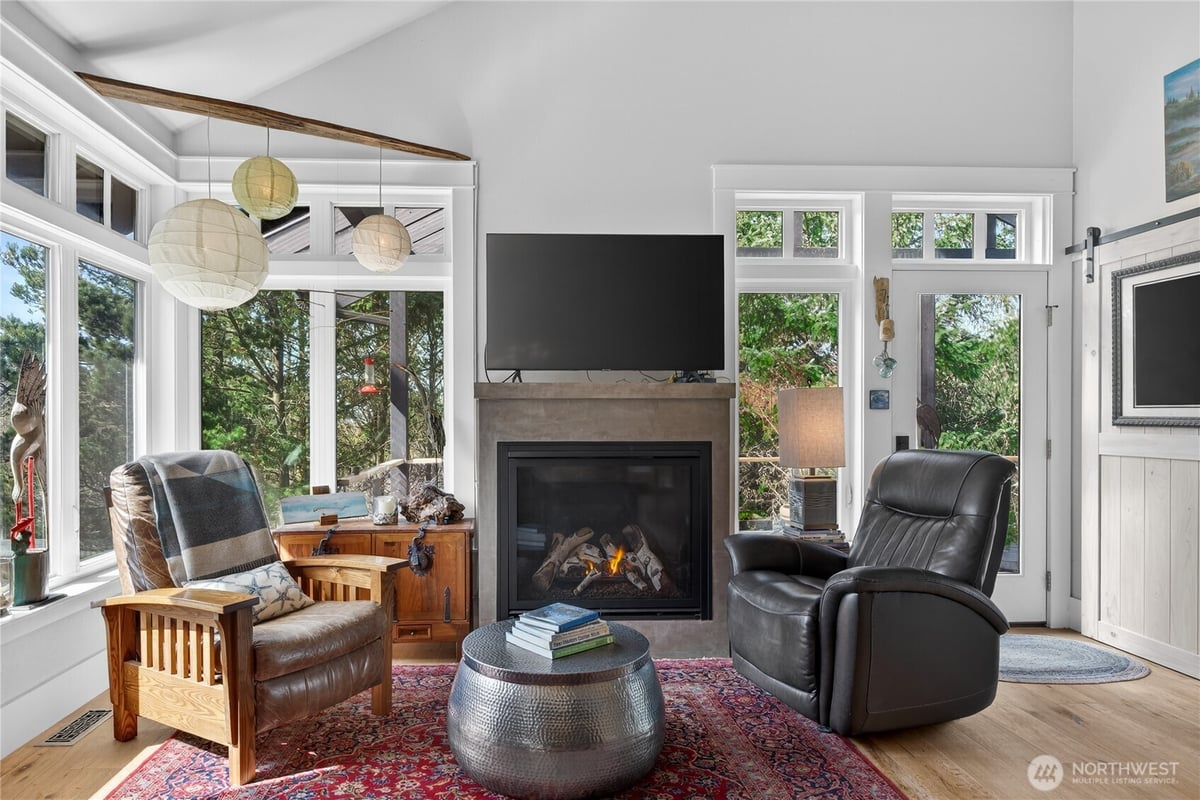 306 6th Street NW, Long Beach, WA 98631 - 22