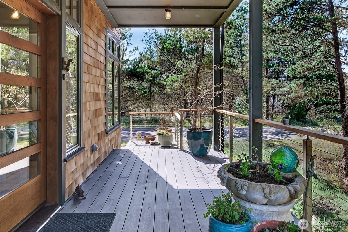306 6th Street NW, Long Beach, WA 98631 - 29