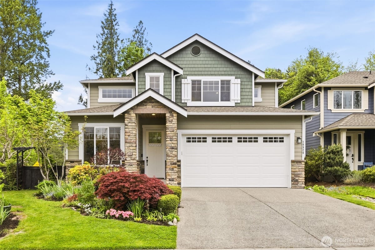 18928 10th Drive SE, Bothell, WA 98012