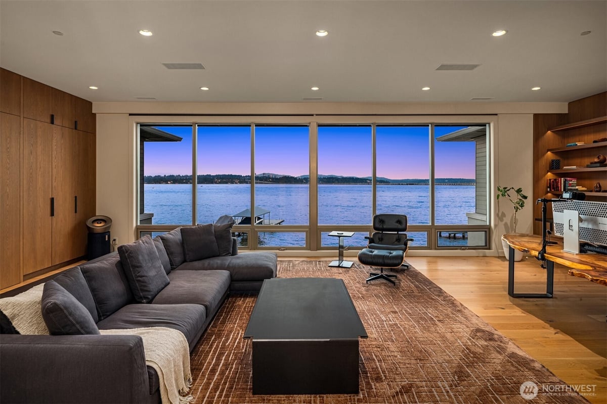 No Property Photos