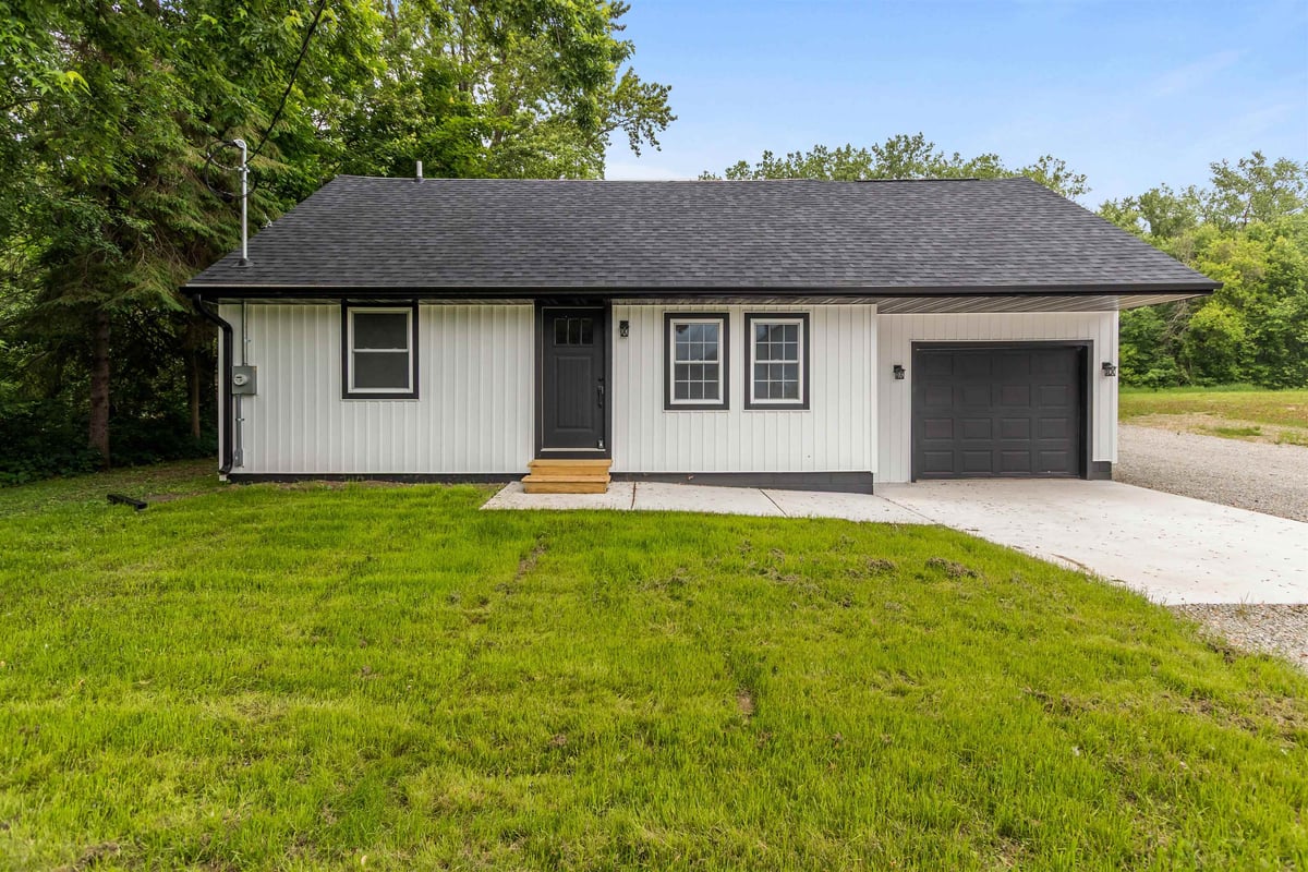 N5599 MILL Street (Village of Shiocton)
