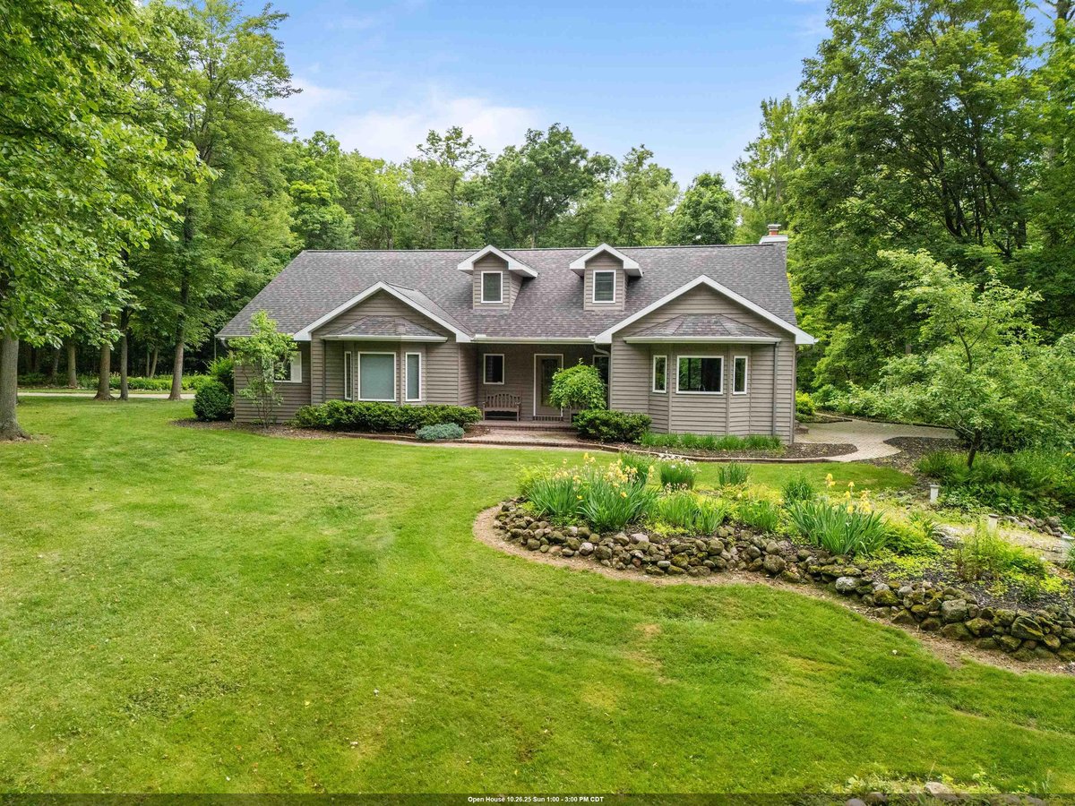 N2124 FOX RIDGE Lane (Town of Caledonia)