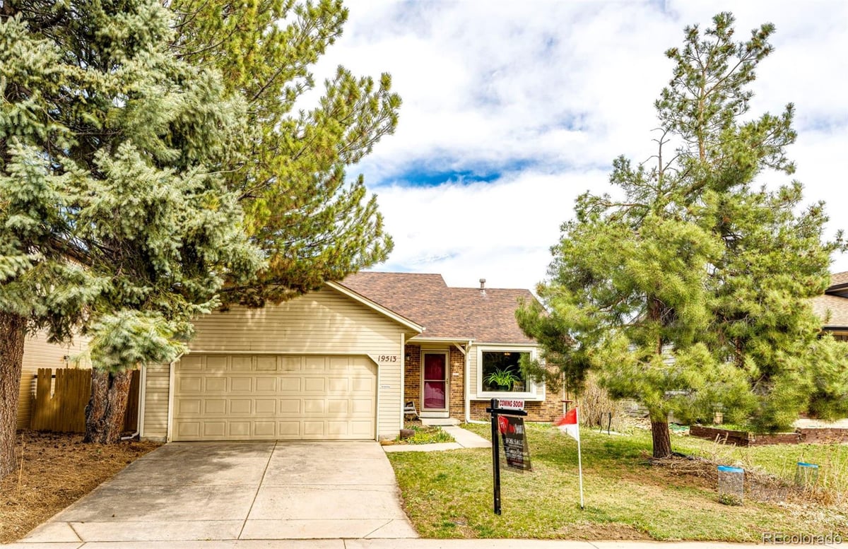 19513 E Princeton Place
