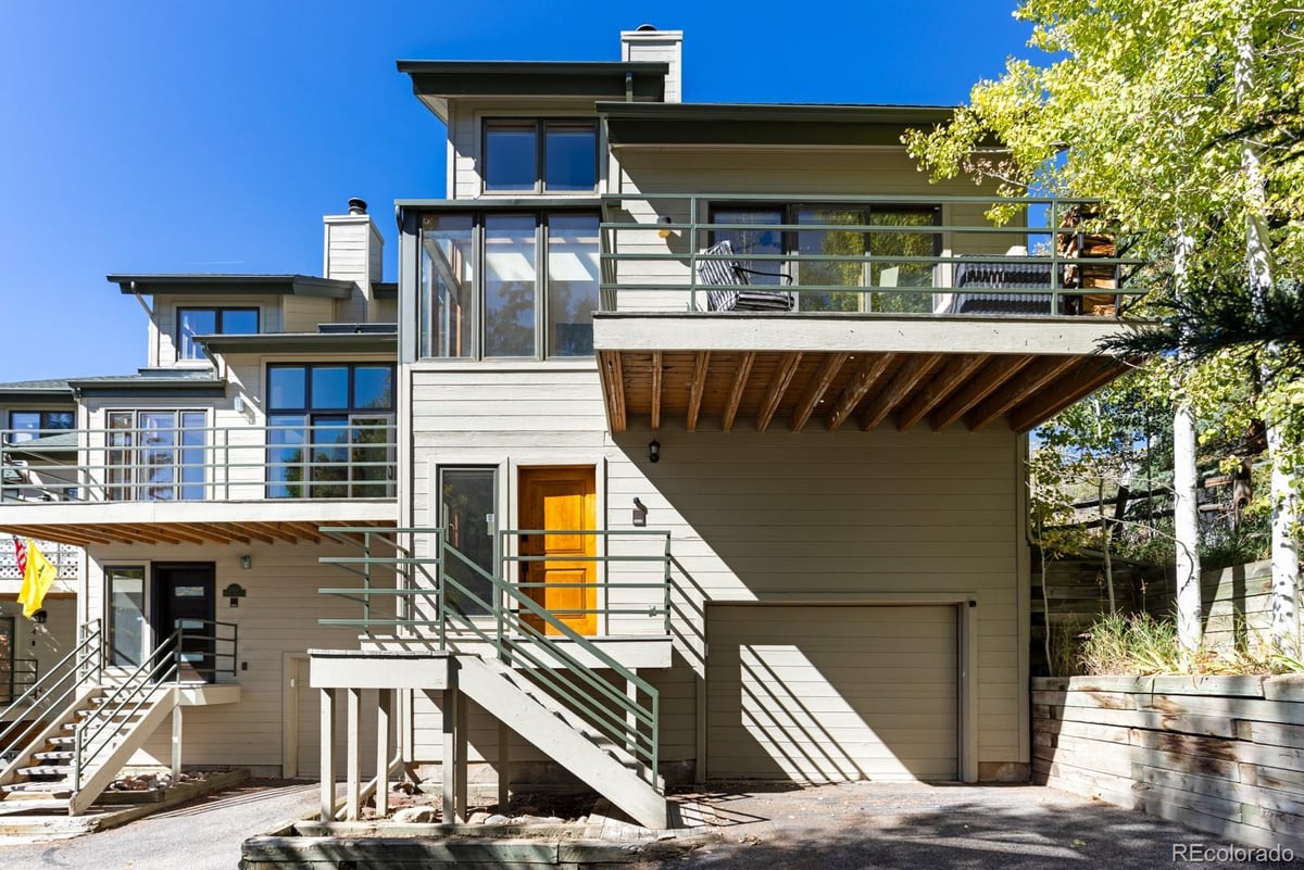 3050 Wildridge Road #6