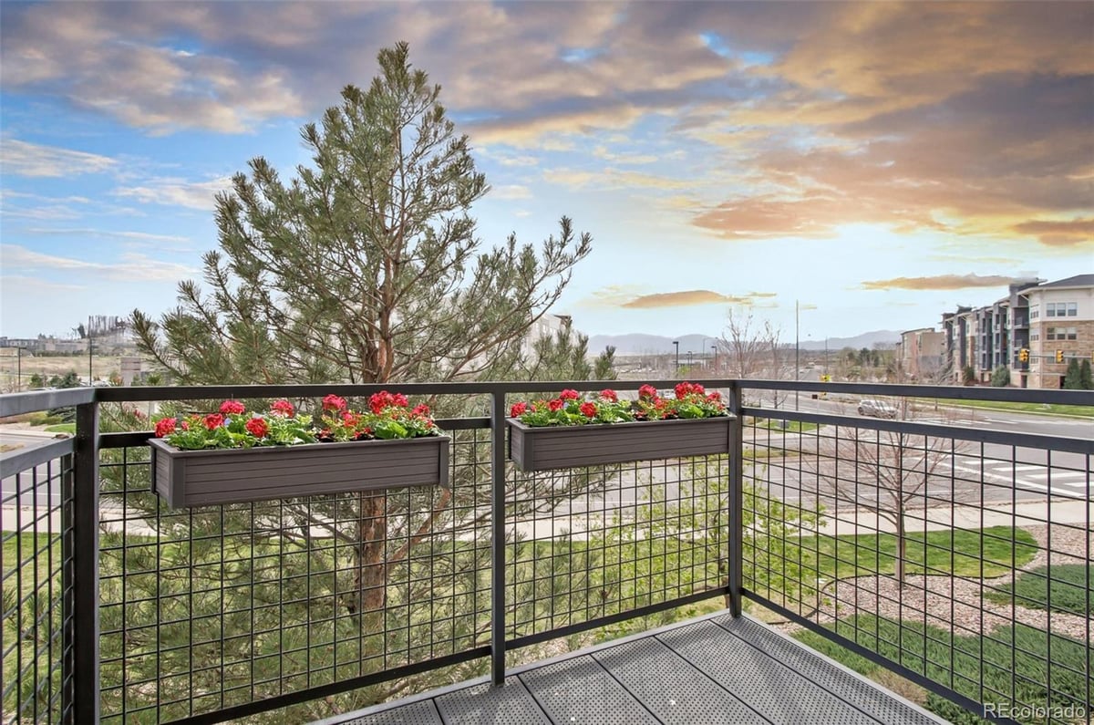 13456 Via Varra #211, Broomfield, CO 80020