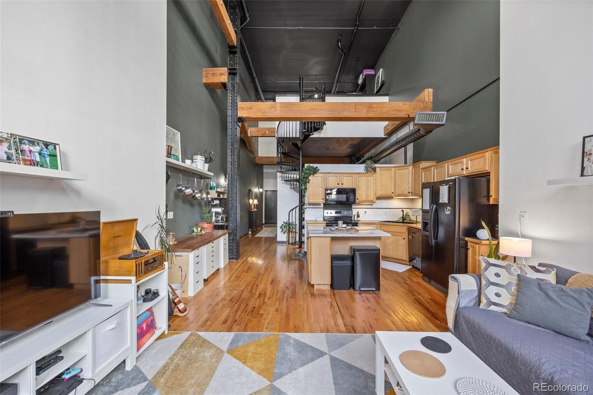 1555 California Street #419