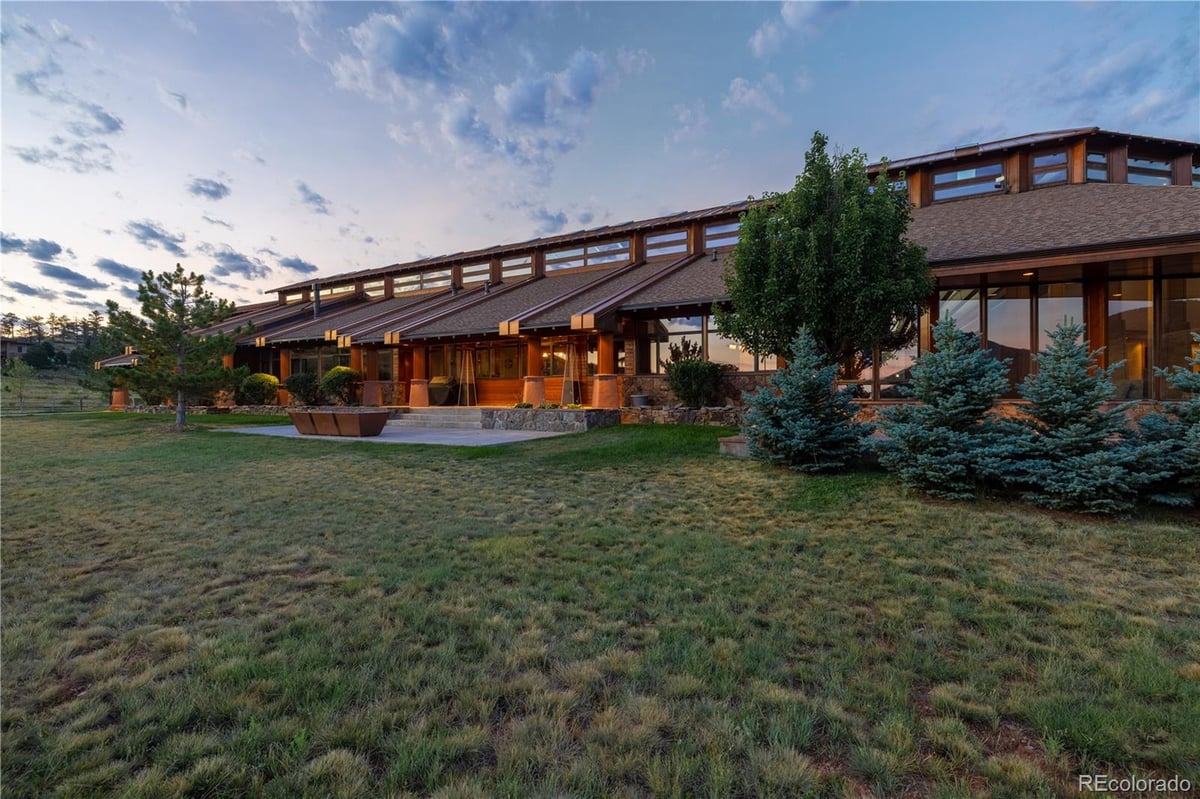 6455 Dakota Ridge Drive