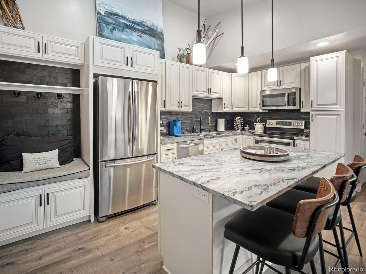 1061 W Beaver Creek Boulevard #F203