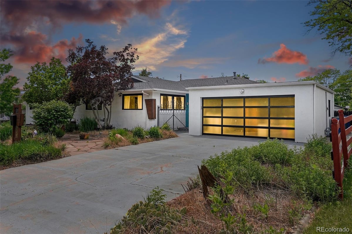 2675 S Eudora Street