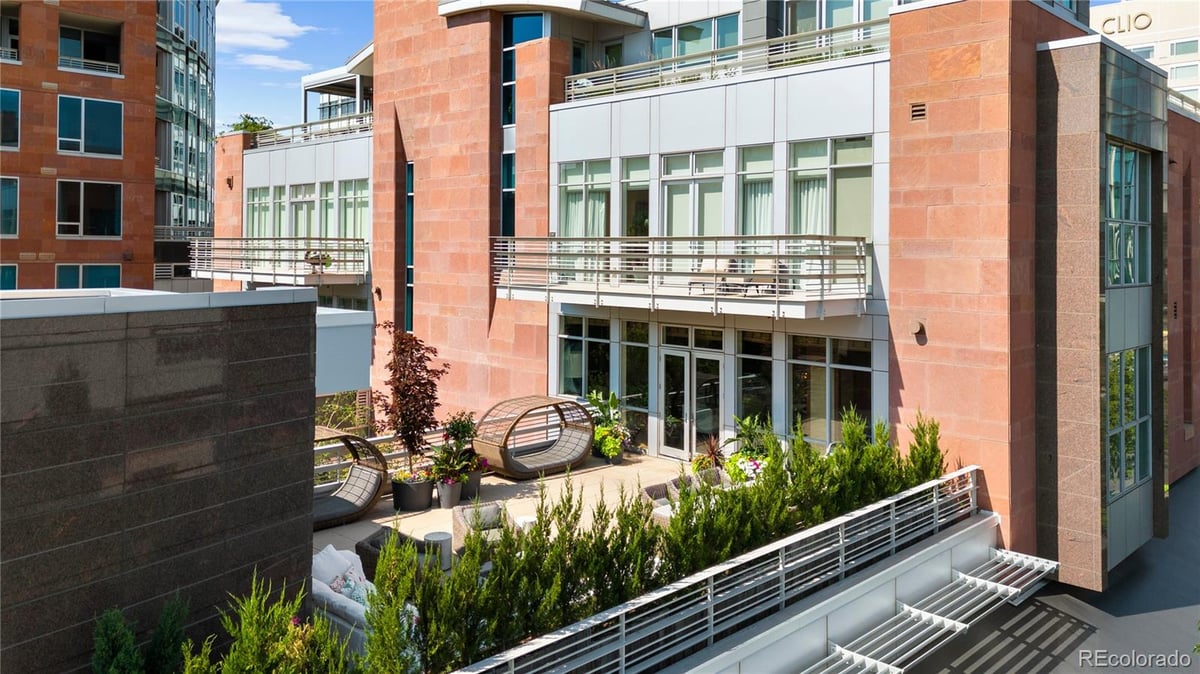 2800 E 2nd Avenue #202
