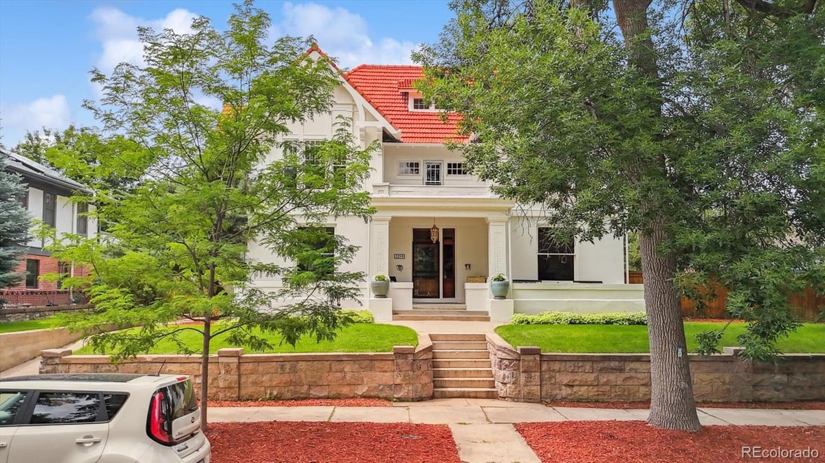 2253 Fairfax Street