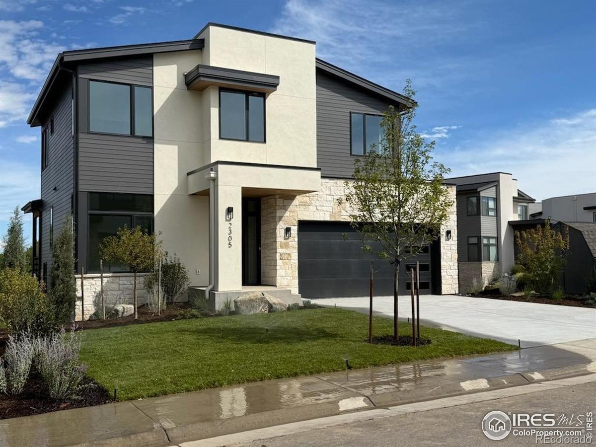 2305 Glacier Court