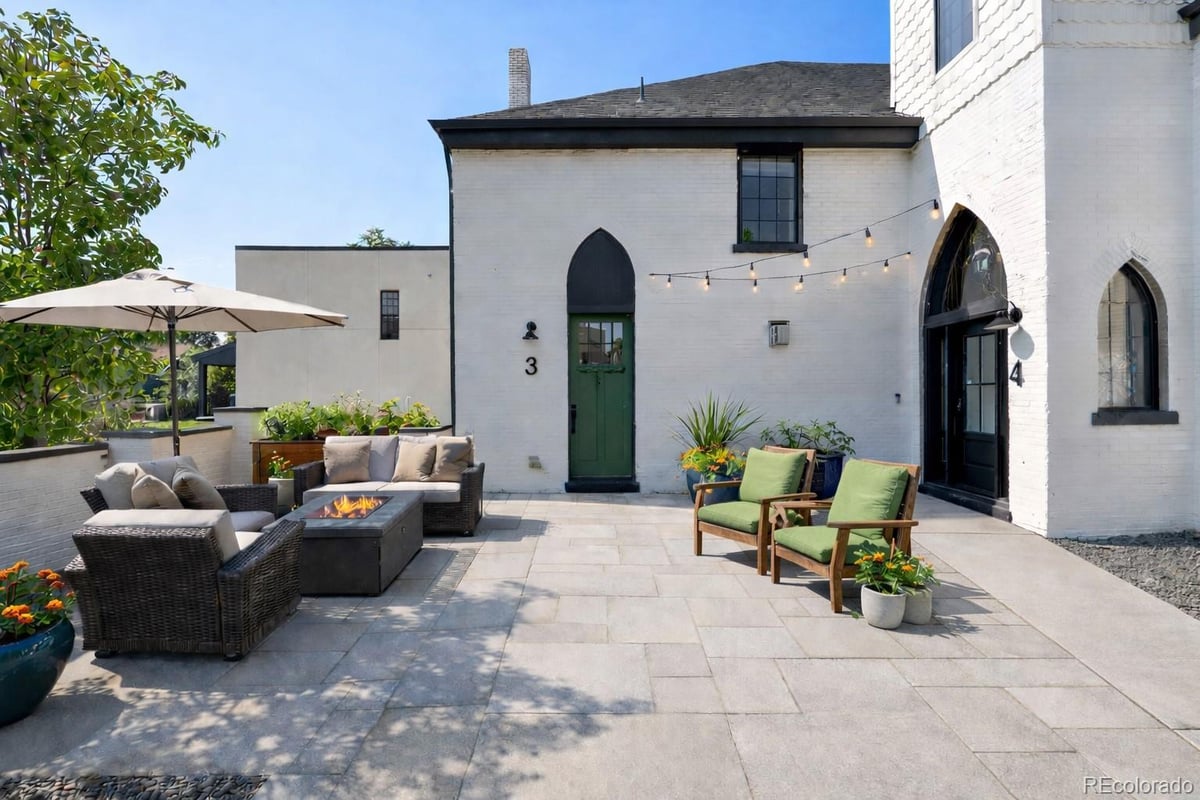 475 Galapago Street #3