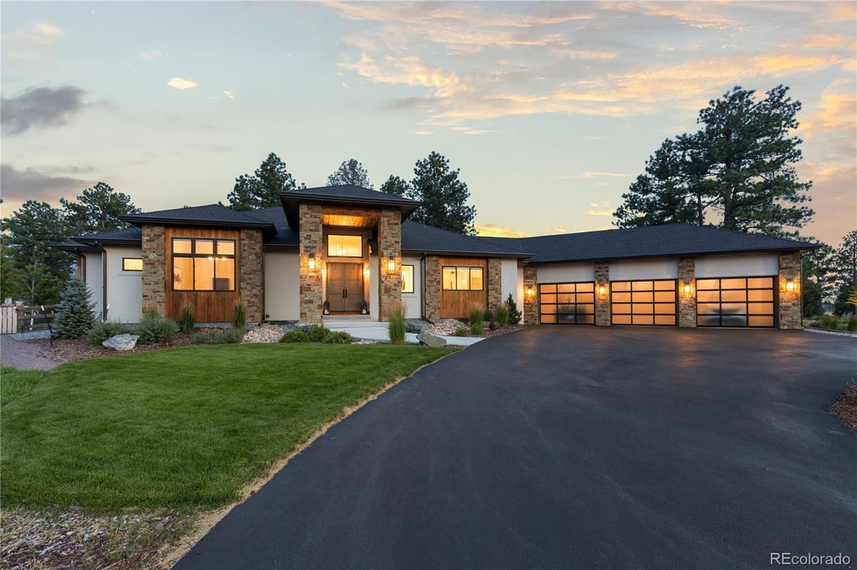 9632 Majestic Oak Drive