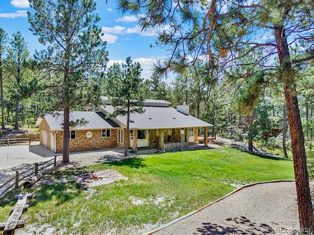 1085 Melinda Lane