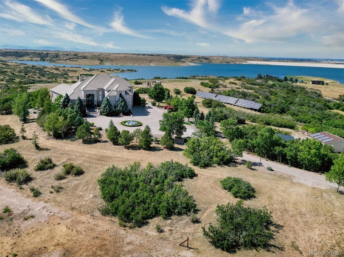 7615 Lemon Gulch Way