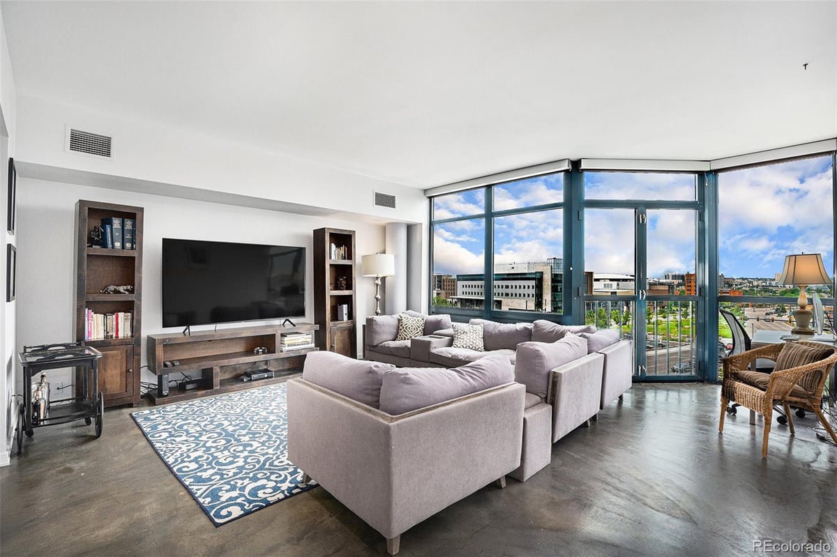 1350 Lawrence Street #5C