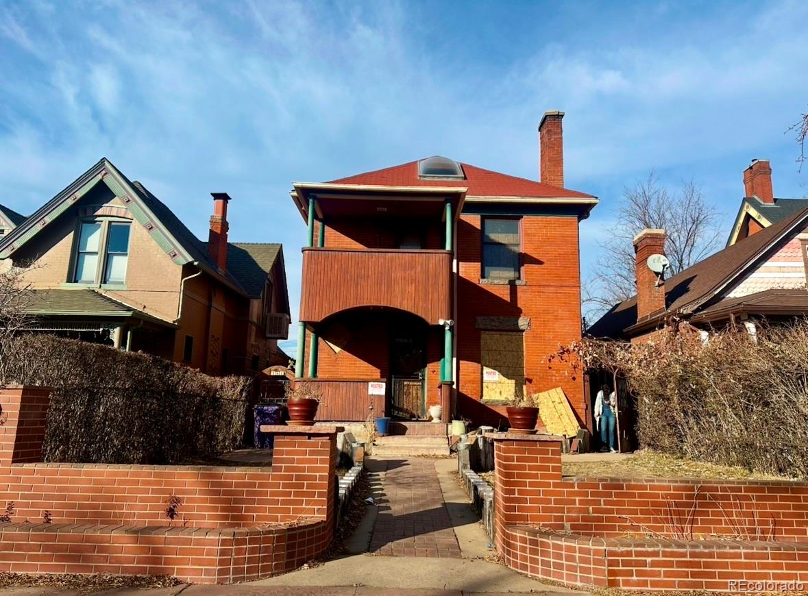 241 W 4th Avenue