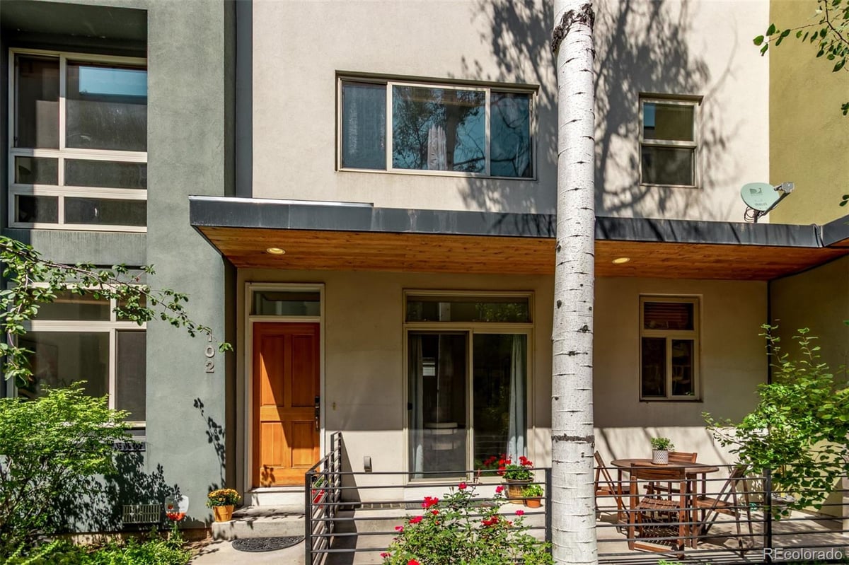 1874 Vine Street #102