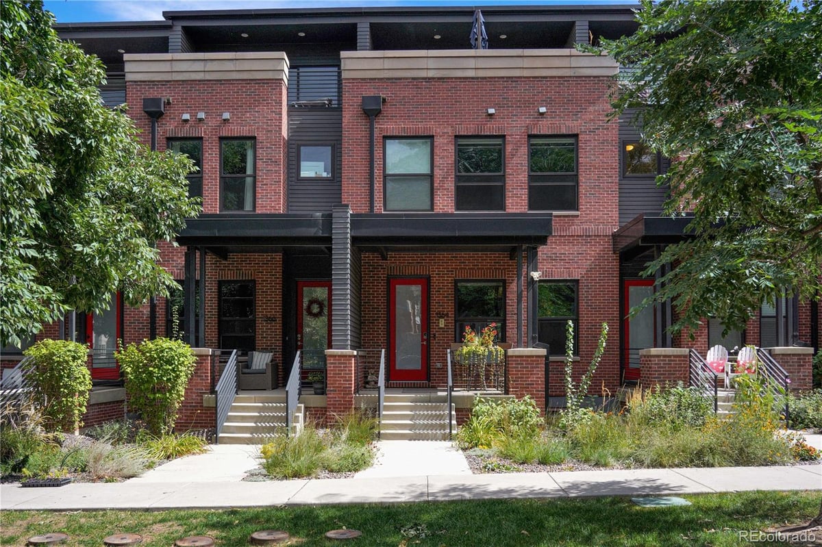 1364 Vine Street