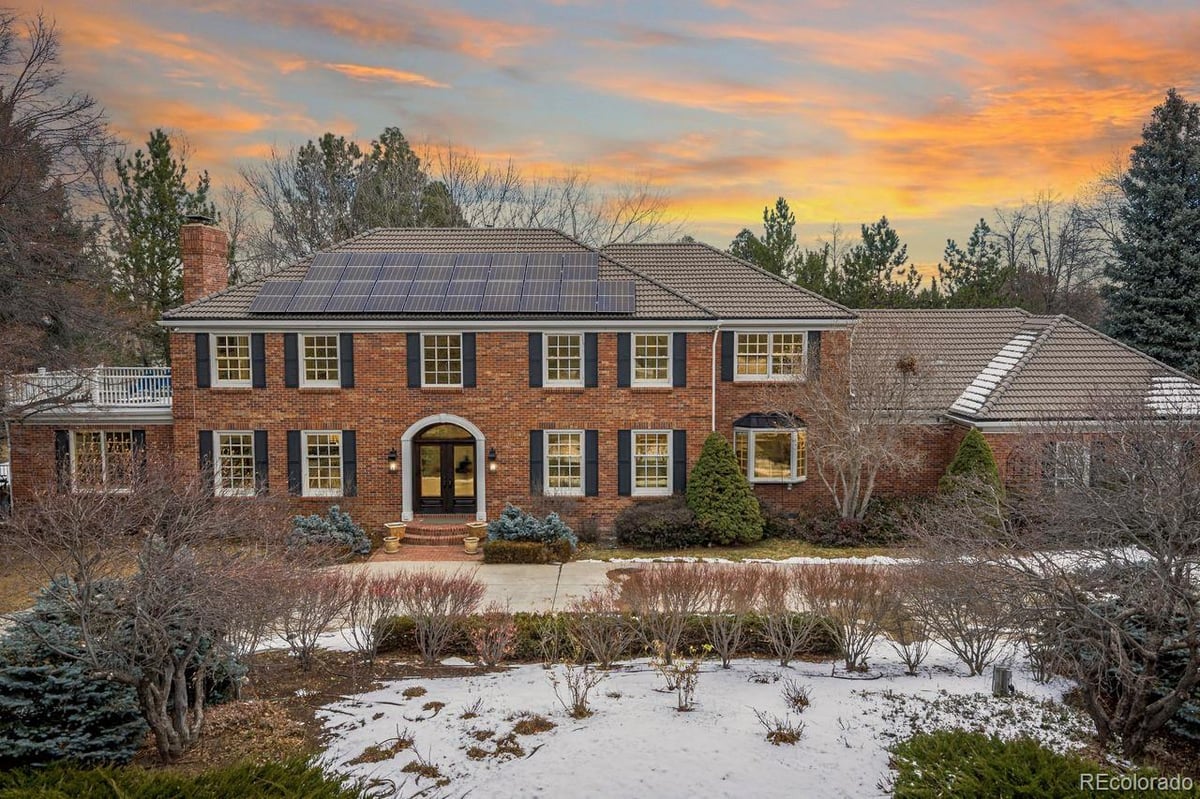 4600 S Columbine Court