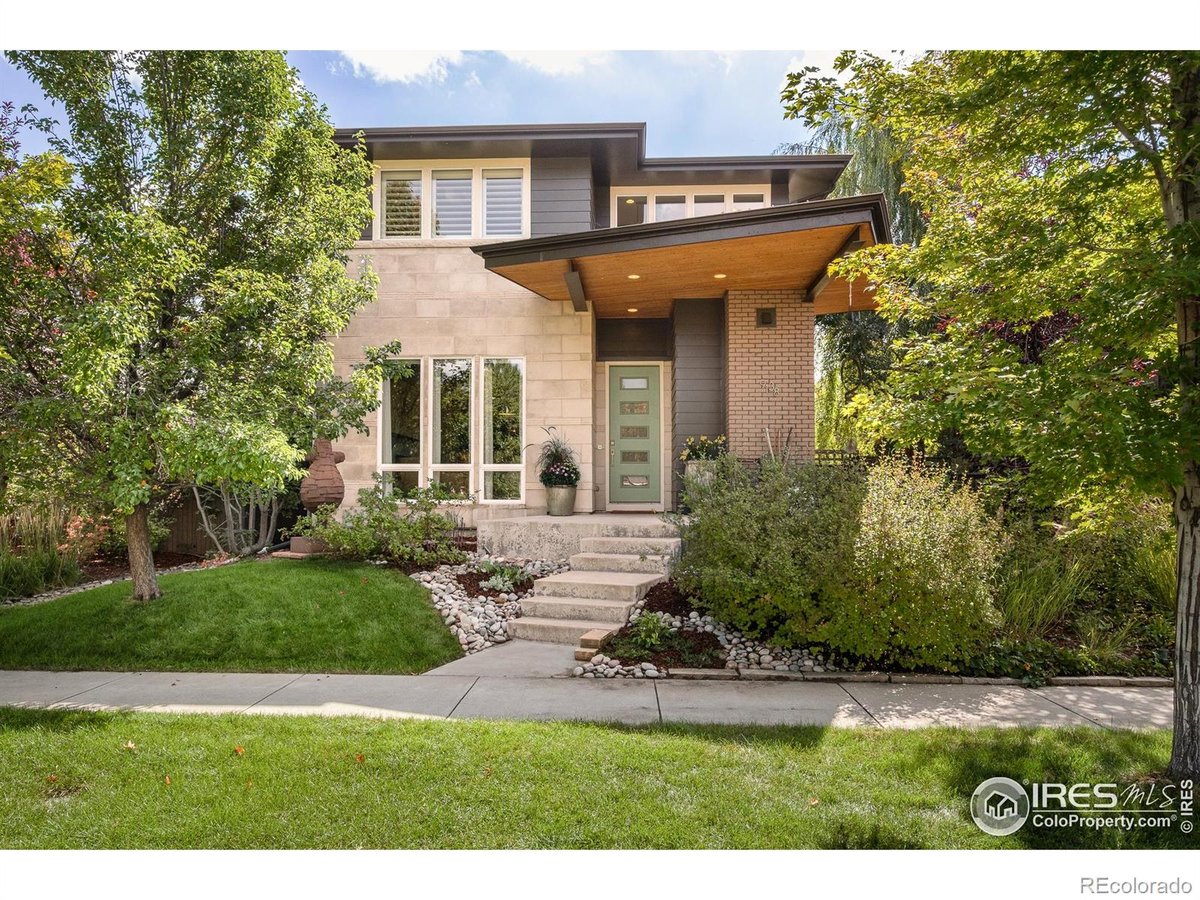 9138 E 35th Place