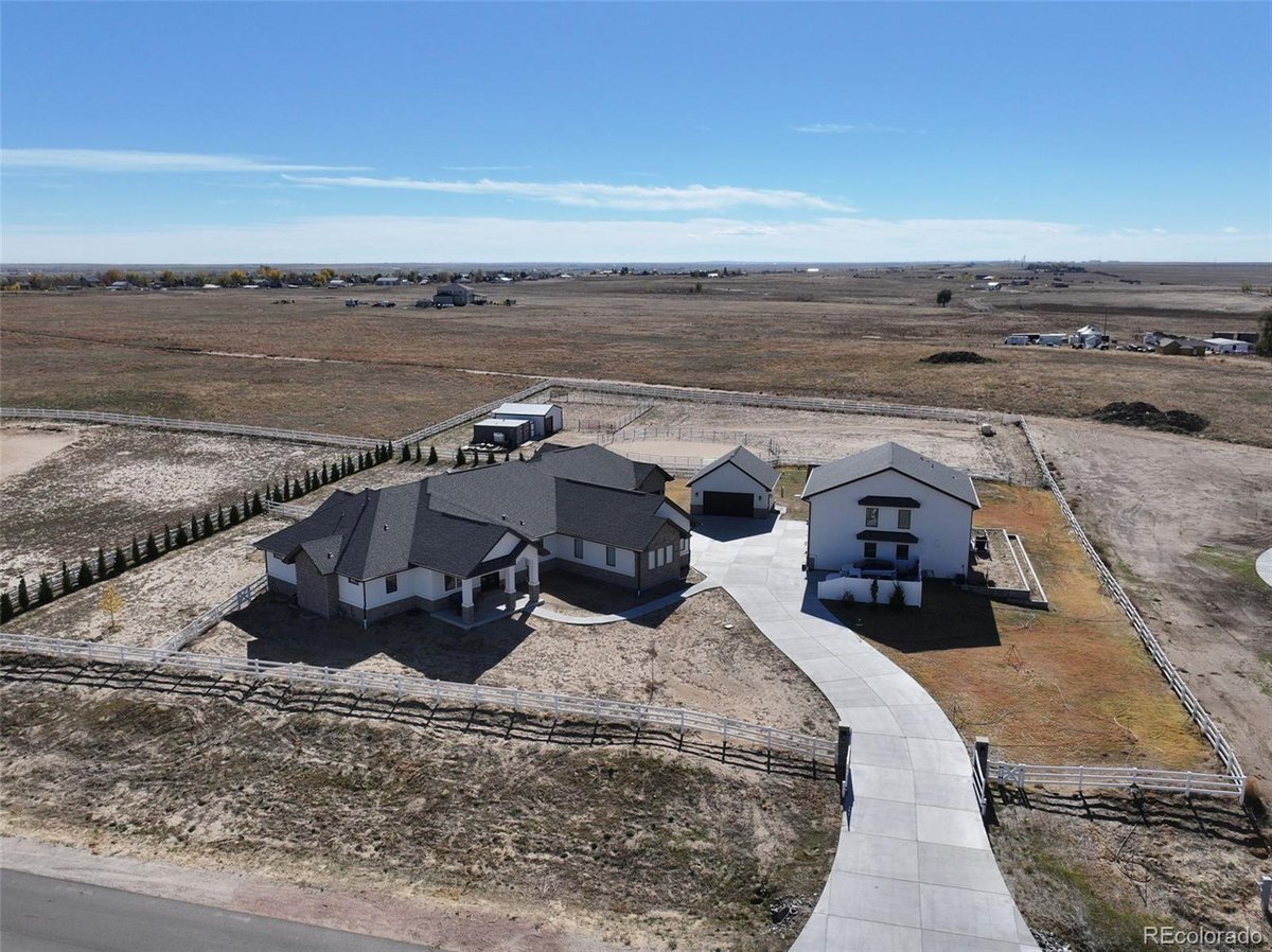 28550 E 159th Avenue